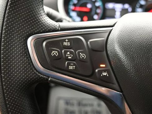 Used 2025 Chevrolet Malibu LT FWD image 14