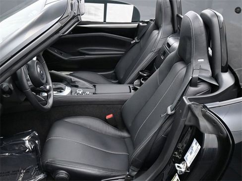 Certified 2024 MAZDA MX-5 Miata Grand Touring image 19