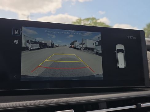 Used 2026 Hyundai Santa Fe SEL FWD image 30