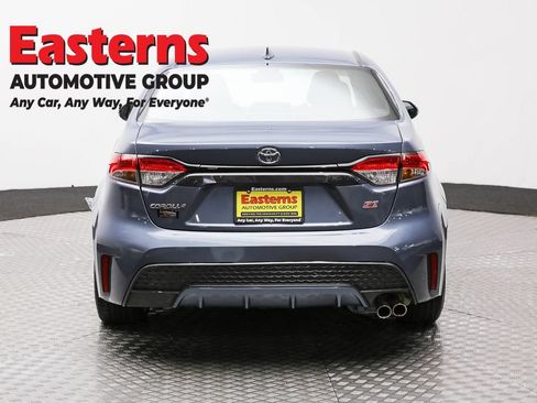 Used 2021 Toyota Corolla SE w/ SE Premium Package FWD image 6