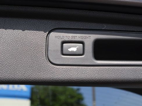 Certified 2025 Honda Odyssey EX-L image 17