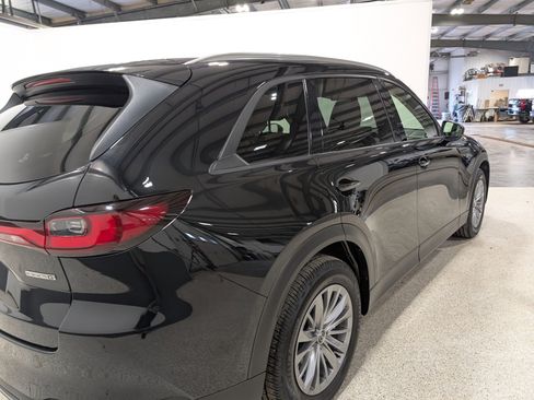 Used 2024 MAZDA CX-90 3.3 Turbo w/ Preferred Package AWD/4WD image 3