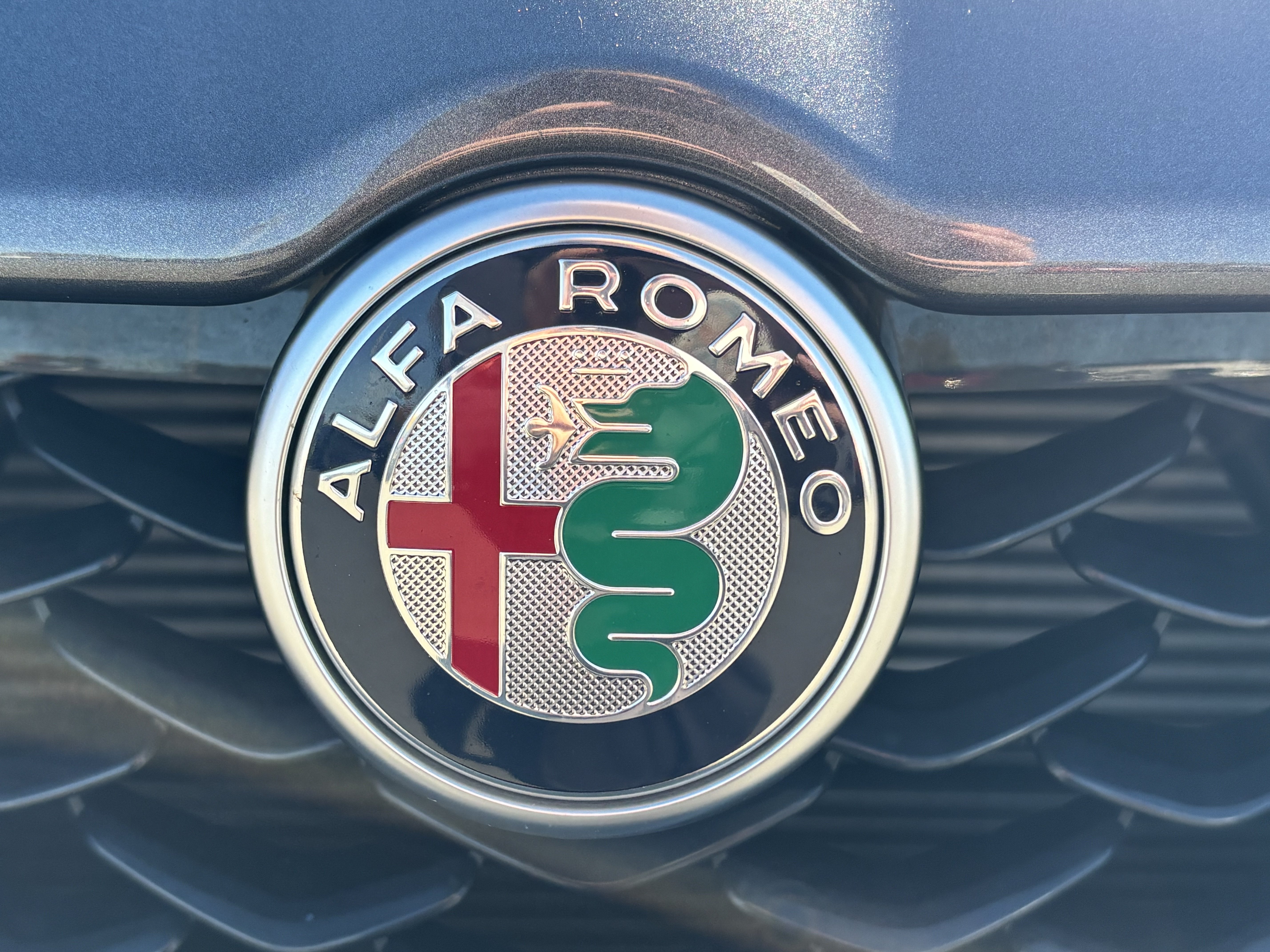 Certified 2024 Alfa Romeo Stelvio Veloce AWD/4WD image 12