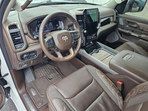 Used 2025 RAM 1500 Limited image 2