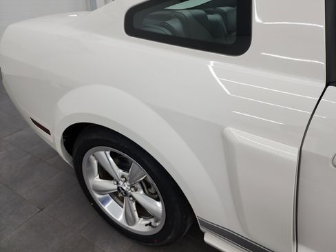 Used 2007 Ford Mustang GT RWD image 25