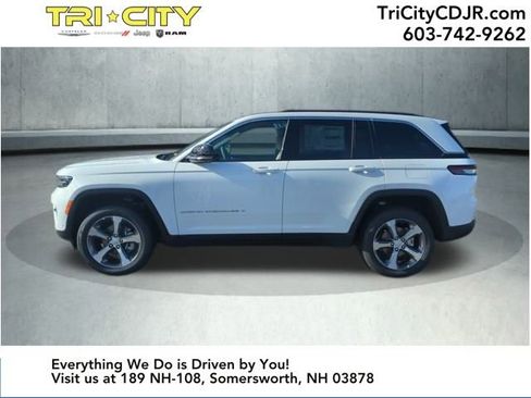 New 2025 Jeep Grand Cherokee Limited w/ Luxury Tech Group II image 2