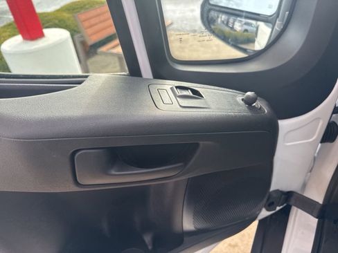 New 2024 RAM ProMaster 3500 w/ Delivery Van Package FWD image 12