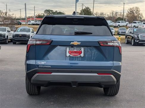 New 2026 Chevrolet Equinox LT w/ Safety and Technology Package image 4