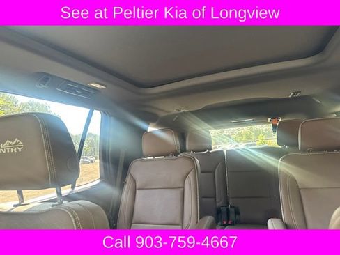 Used 2021 Chevrolet Tahoe High Country w/ Premium Package RWD image 25