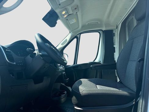 Used 2025 RAM ProMaster 3500 w/ Quick Order Package 22G SLT FWD image 23