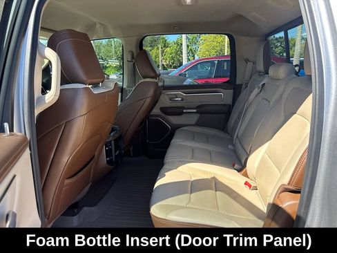 Used 2019 RAM 1500 Laramie AWD/4WD image 11