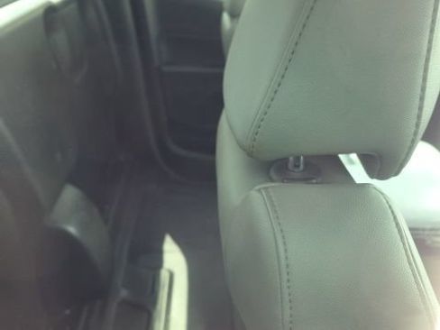 Used 2020 Chevrolet Colorado W/T RWD image 7