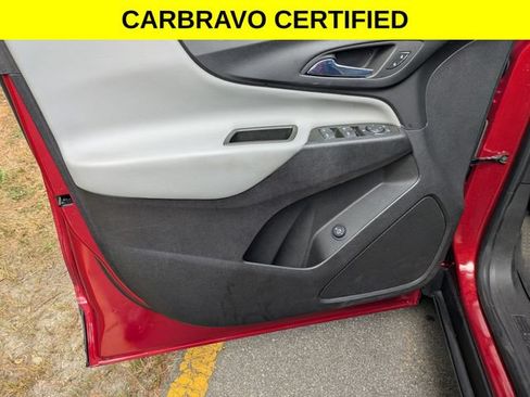 Certified 2024 Chevrolet Equinox LT FWD image 9