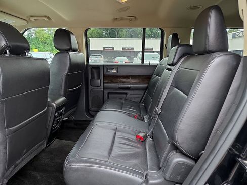 Used 2017 Ford Flex Limited AWD/4WD image 11