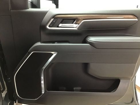 New 2026 Chevrolet Silverado 2500 LT w/ Safety Package image 7