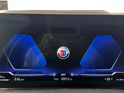 New 2026 BMW ALPINA XB7 AWD/4WD image 21