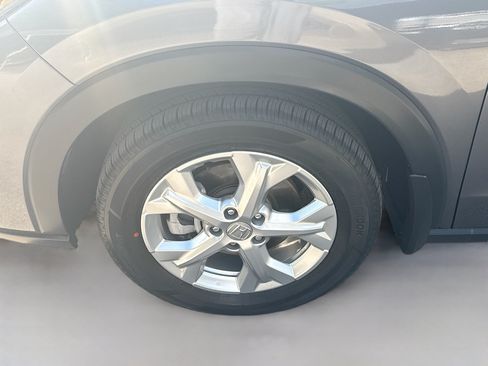 Used 2024 Honda HR-V LX image 35