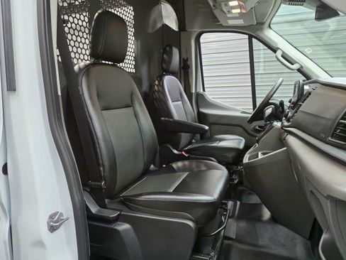 Used 2024 Ford Transit 250 148 Medium Roof RWD image 16