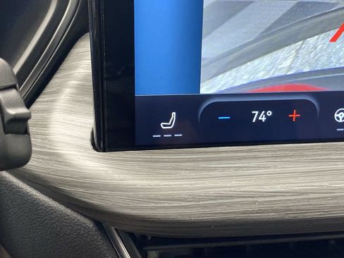 New 2024 Ford Escape SE w/ PHEV Premium Package image 22