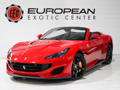 Used 2020 Ferrari Portofino image 4