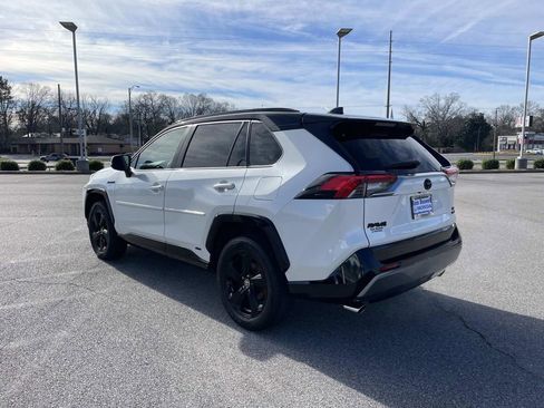Used 2020 Toyota RAV4 XSE w/ XSE Grade Weather Package image 6