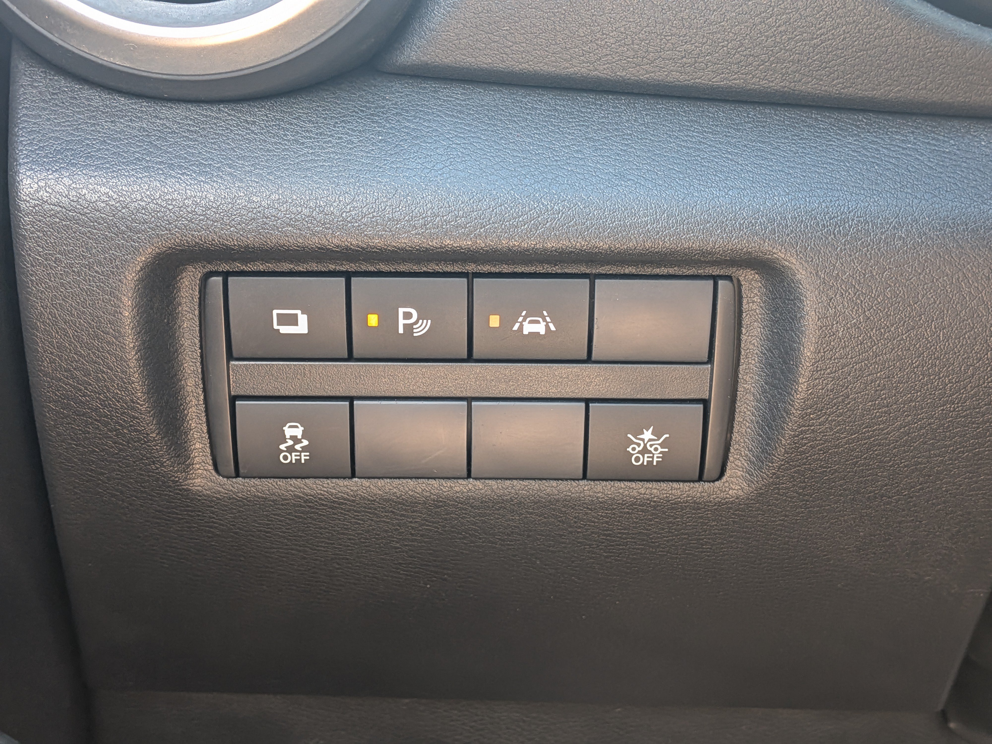 Used 2021 Nissan Versa S FWD image 22