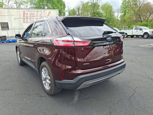 Certified 2024 Ford Edge SEL w/ Convenience Package AWD/4WD image 10