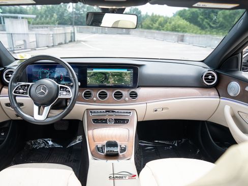 Used 2020 Mercedes-Benz E 350 4MATIC Sedan w/ Parking Assistance Package image 14
