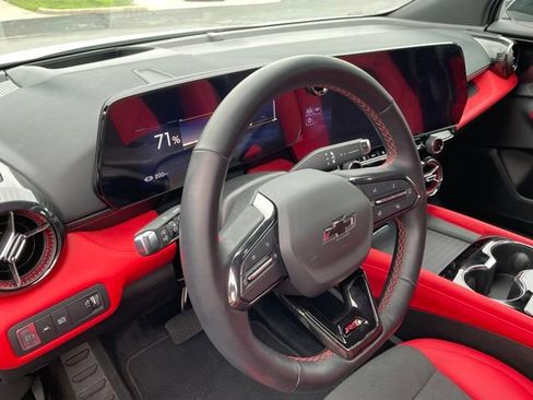Used 2024 Chevrolet Blazer EV RS AWD/4WD image 2