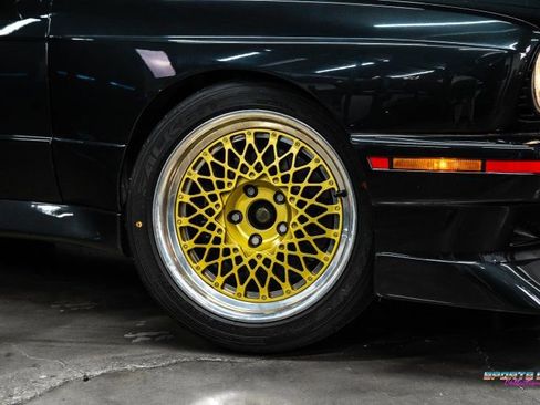 Used 1988 BMW M3 Coupe image 25