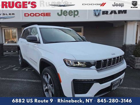 New 2026 Jeep Grand Cherokee Limited image 1