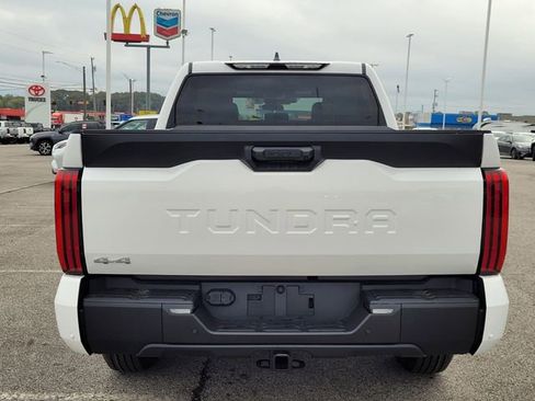 Used 2025 Toyota Tundra SR5 w/ SR5 Convenience Package AWD/4WD image 6