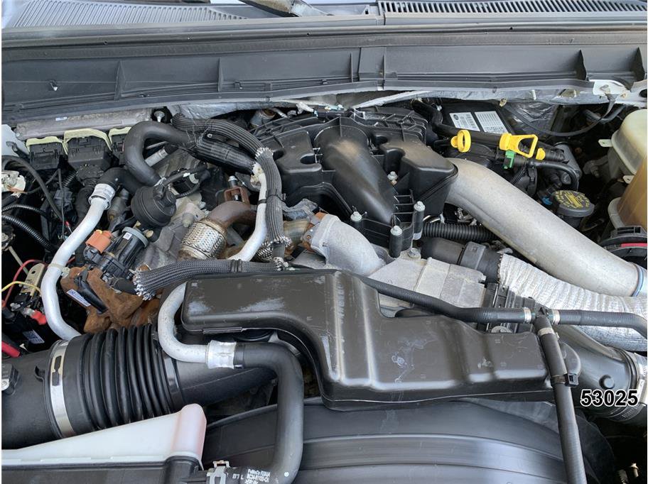 Used 2013 Ford F550 2WD Regular Cab Super Duty w/ Payload Upgrade Pkg image 15