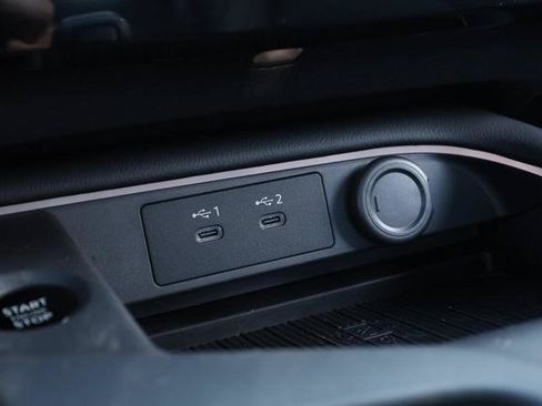 New 2026 Nissan Sentra SR FWD image 16