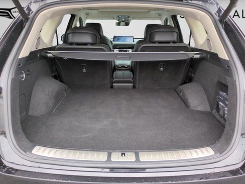 Certified 2024 Genesis GV80 3.5T Prestige Signature AWD/4WD image 9