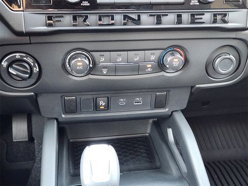 New 2026 Nissan Frontier SV w/ Tow Package image 14