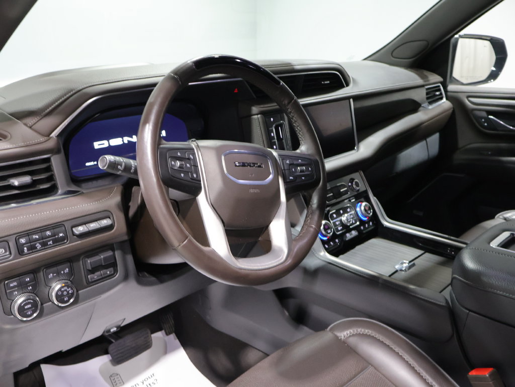 Used 2024 GMC Yukon Denali w/ Denali Reserve Package AWD/4WD image 15