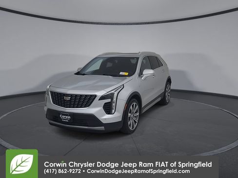 Used 2019 Cadillac XT4 Premium Luxury w/ Driver Assist Package AWD/4WD image 5