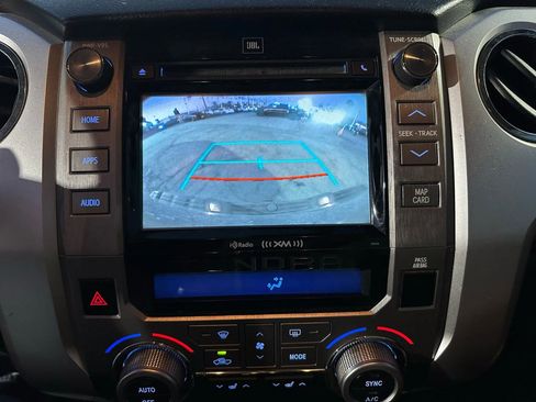 Used 2018 Toyota Tundra Limited image 21