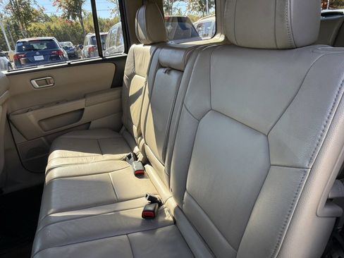 Used 2013 Honda Pilot Touring image 25
