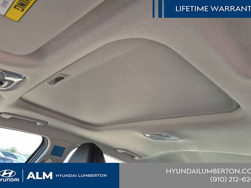 New 2026 Hyundai Elantra Limited FWD image 16