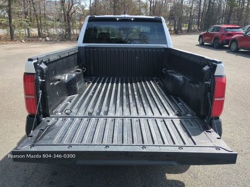 Used 2024 Toyota Tacoma SR image 14