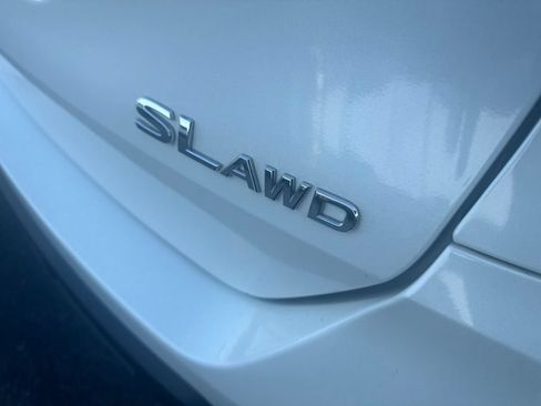 Used 2020 Nissan Rogue SL AWD/4WD image 6