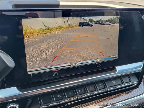 New 2026 GMC Sierra 1500 SLE AWD/4WD image 16