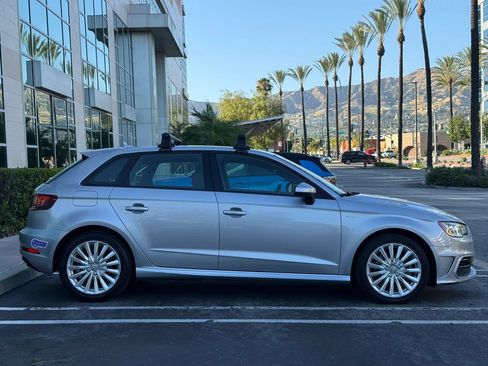 Used 2016 Audi A3 e-tron Premium w/ 17" Wheel Package FWD image 6