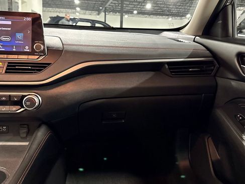 Used 2020 Nissan Altima 2.5 SR w/ Premium Package image 23