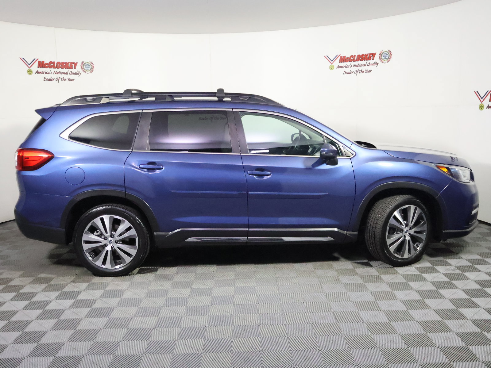 Used 2022 Subaru Ascent Limited AWD/4WD image 2