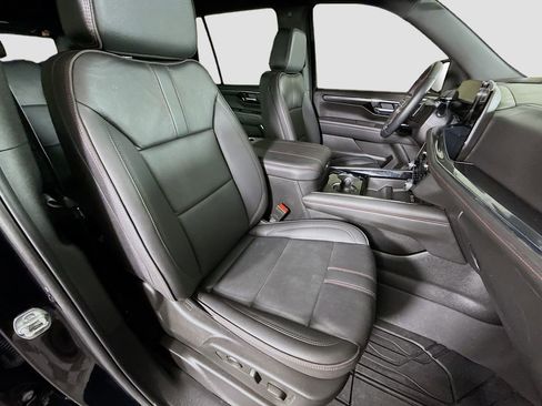 Certified 2025 Chevrolet Tahoe RST w/ Comfort Package image 28