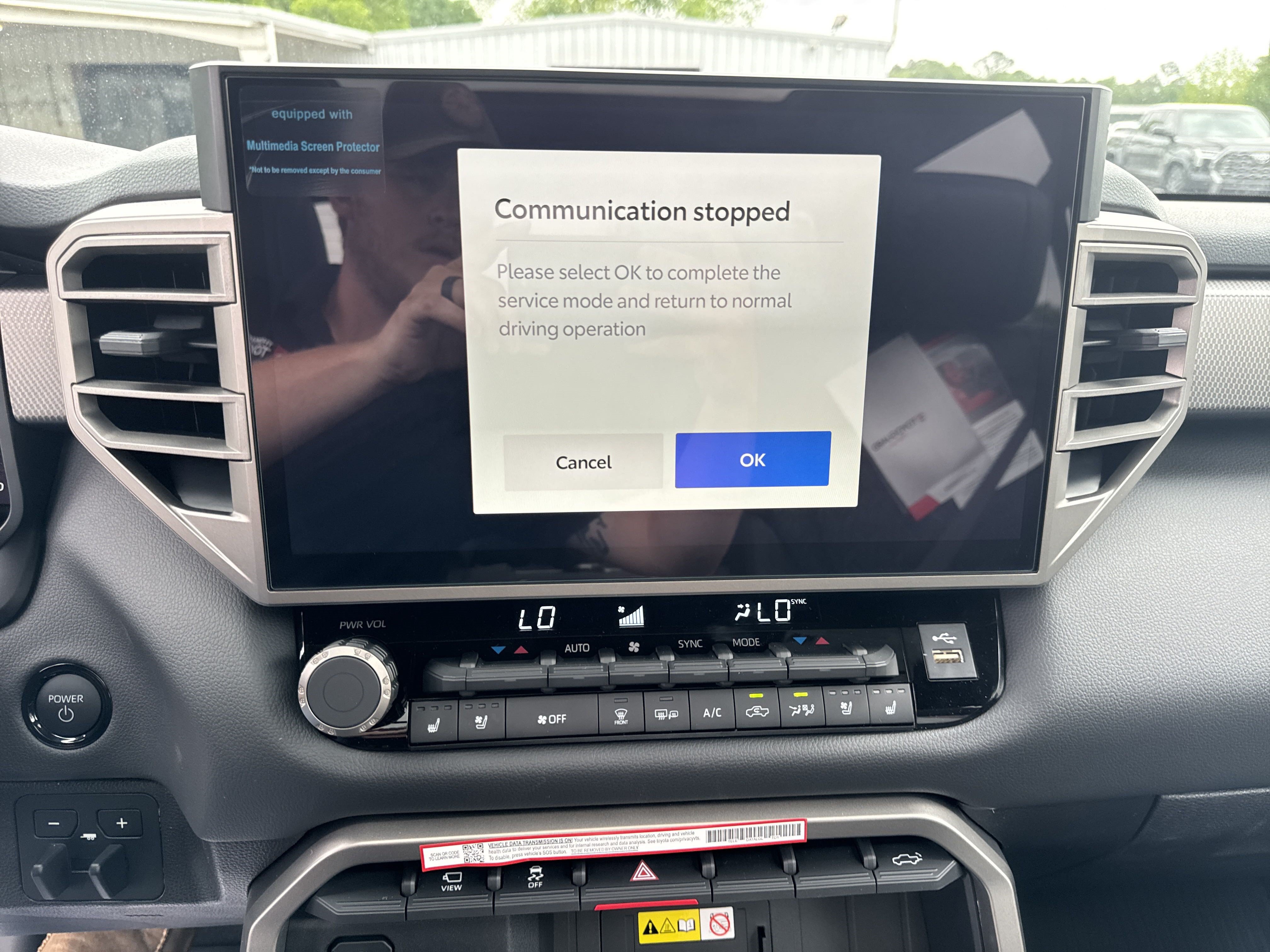 New 2025 Toyota Tundra Limited AWD/4WD image 19
