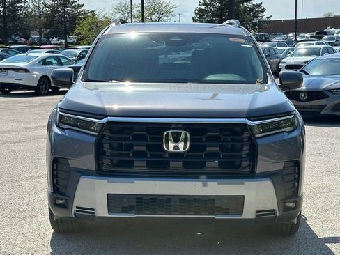 New 2026 Honda Pilot Touring image 9